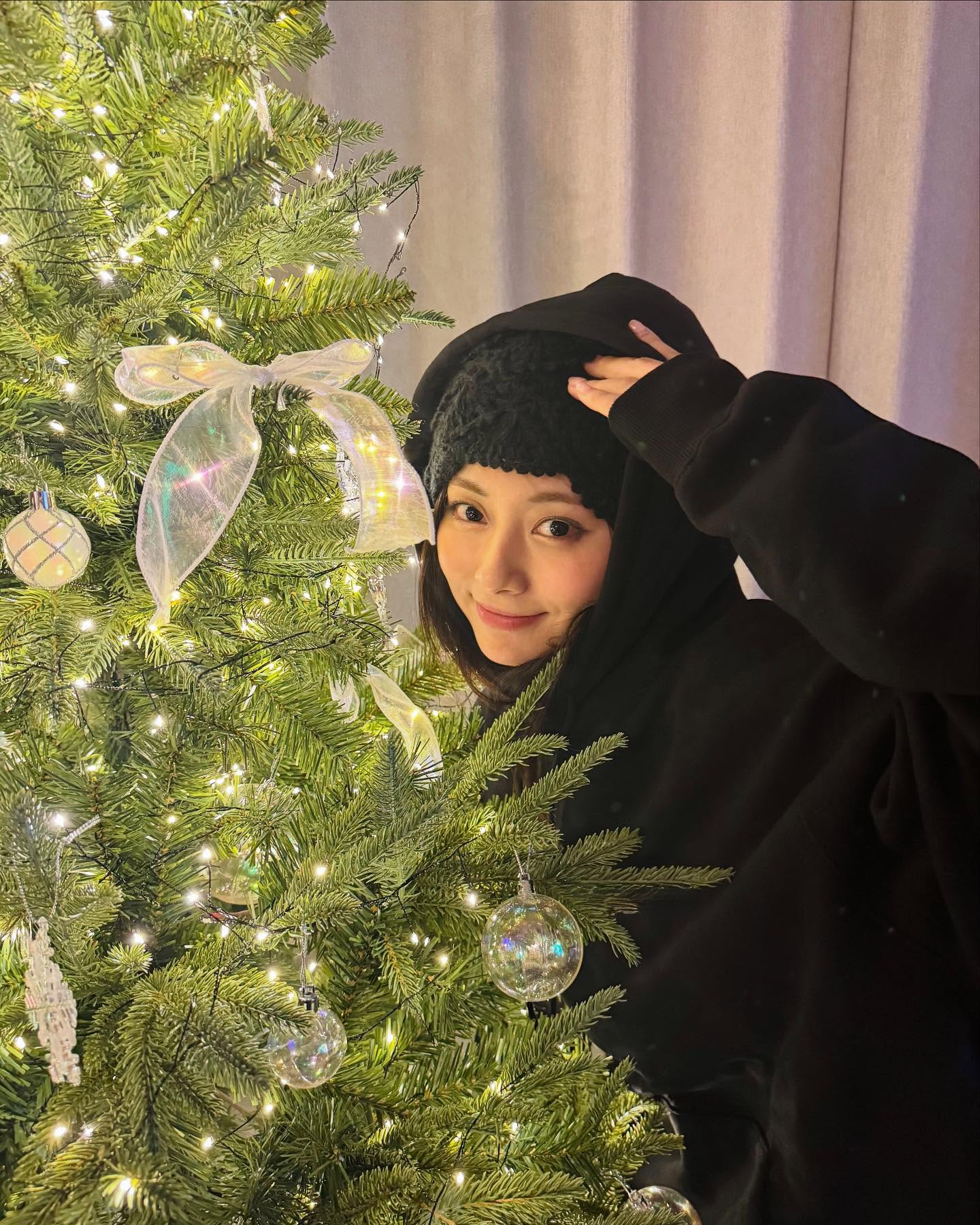 子瑜破出道以來最大尺度！維密大秀幕後辣照曝光，5 小時秒吸 67 萬人朝聖　