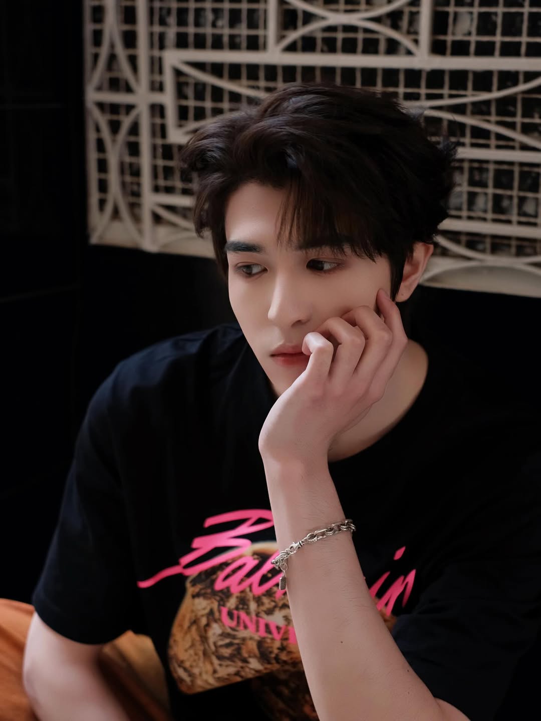 《回魂計》帥氣小鮮肉 Eason 是誰？21 歲泰德混血尹浩宇，擅長 6 國語言偶像學霸！