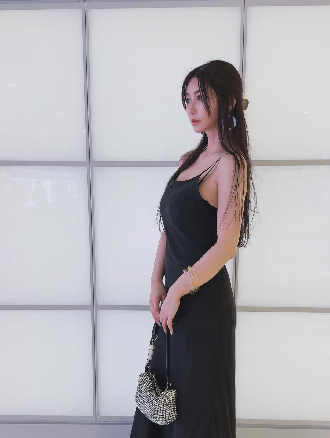 「凍齡女神」再掀討論熱潮！愛弓りょう 驚喜公開 