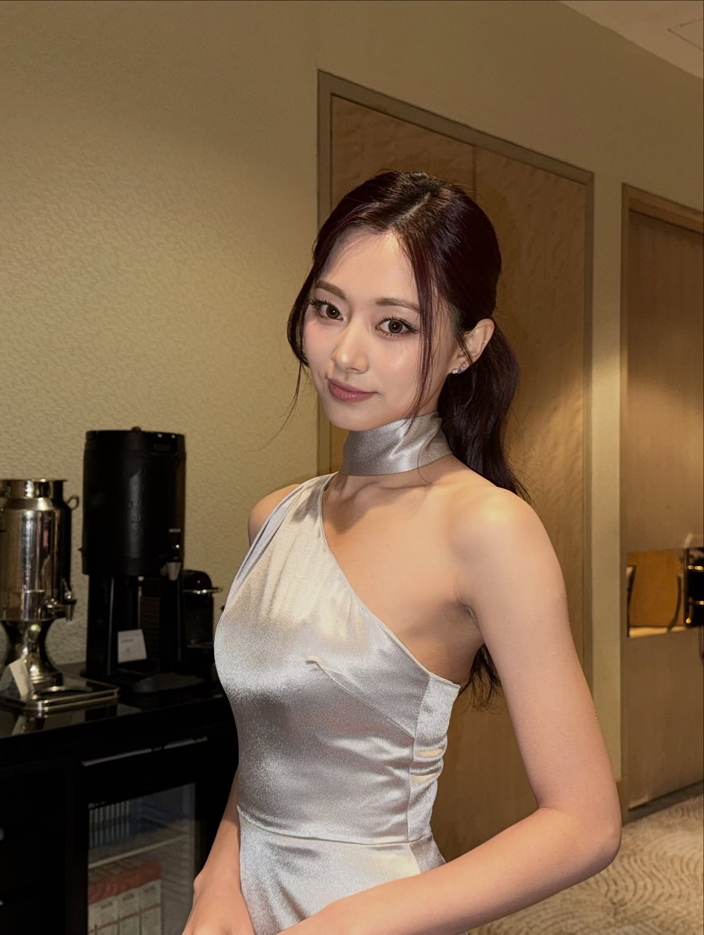 子瑜破出道以來最大尺度！維密大秀幕後辣照曝光，5 小時秒吸 67 萬人朝聖　