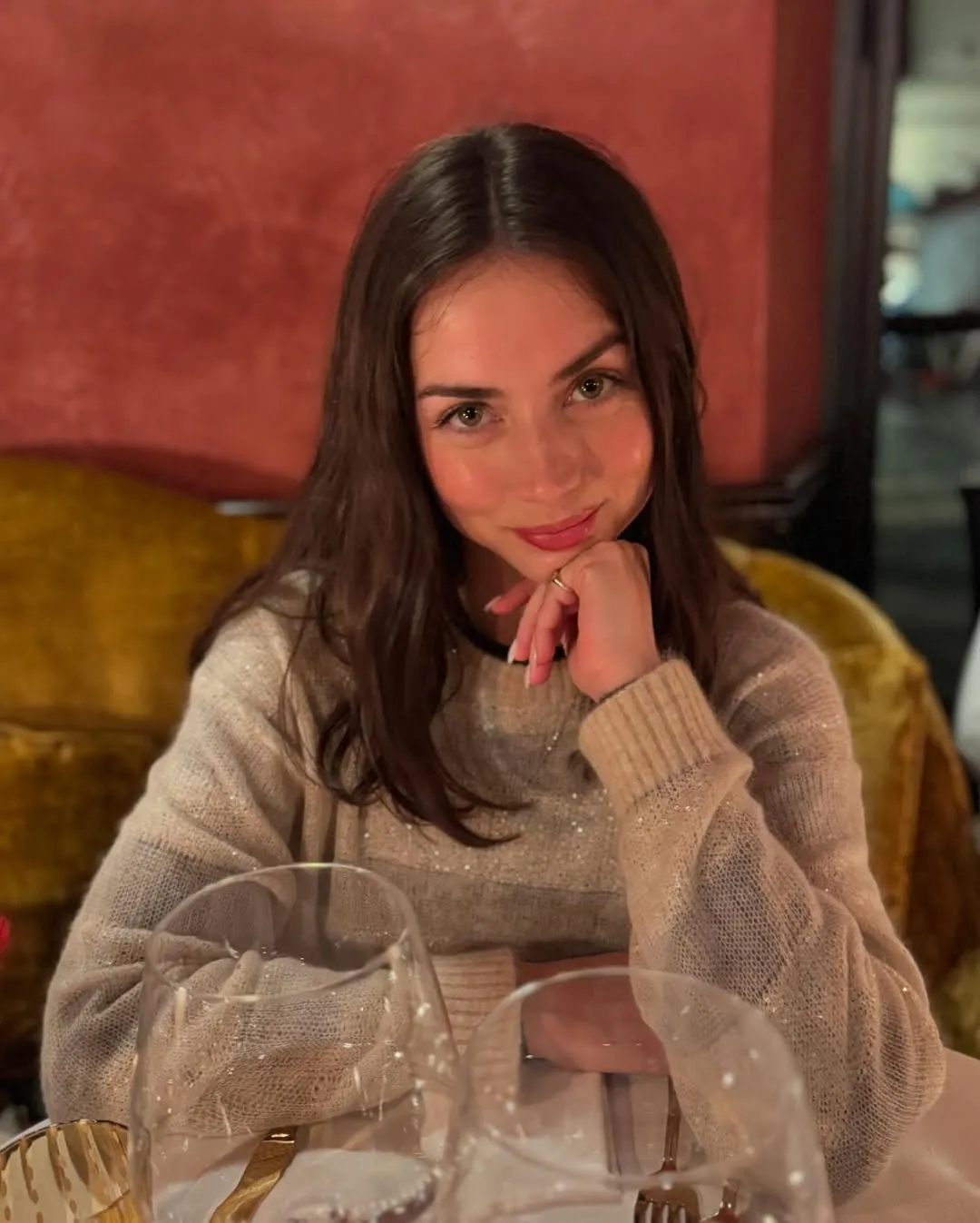 阿湯哥爆情定小 26 歲邦女郎！正在籌備「不可能的婚禮」四度結婚準備飛出地球