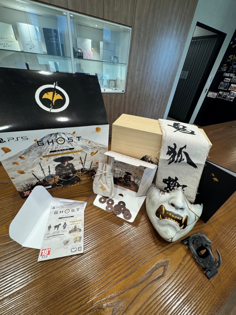 《羊蹄山戰鬼》收藏版開箱，戰鬼面具、武士刀鐔等實體周邊讓你彷彿置身於蝦夷地