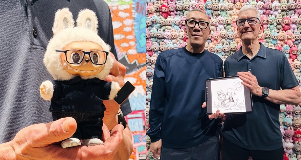 連庫克都中毒？手拿 iPhone 17 Pro 限定版 LABUBU 掀話題。網友：蘋果宇宙變醜萌了