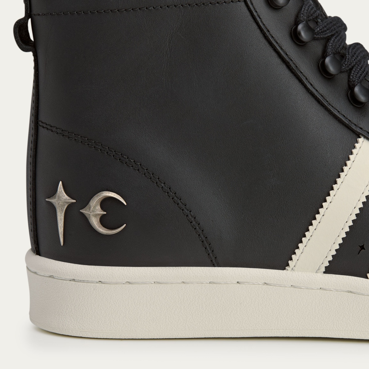 Thug Club x adidas Originals 2025 秋冬合作系列限量登台