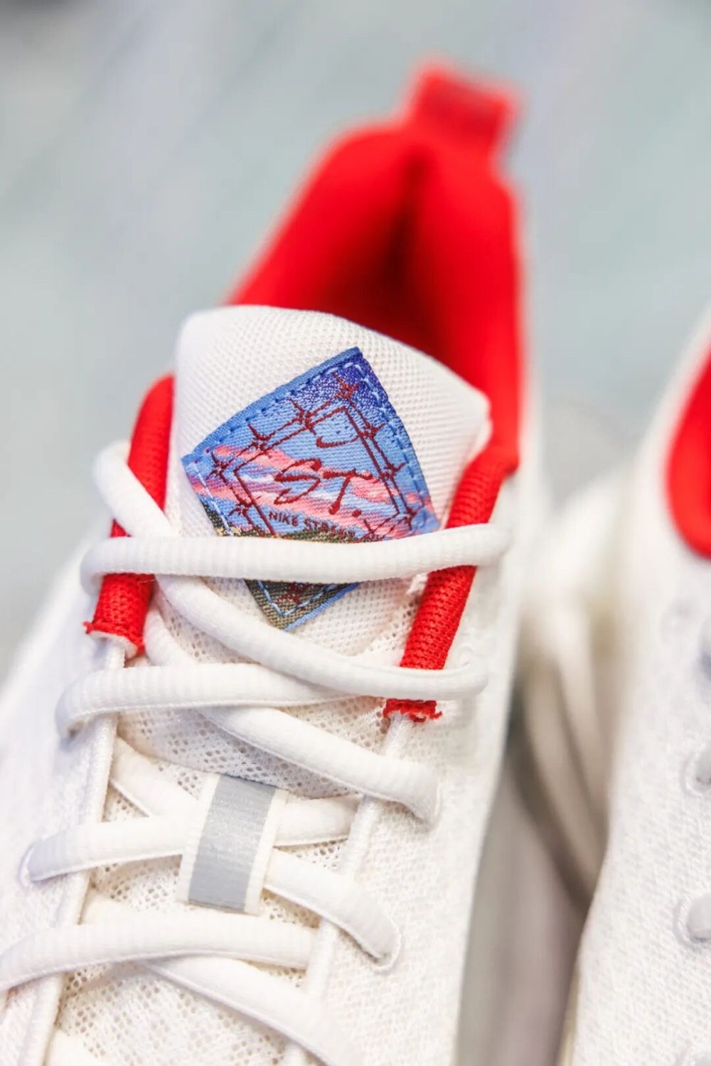 Nike S.T. Glow「燃點」