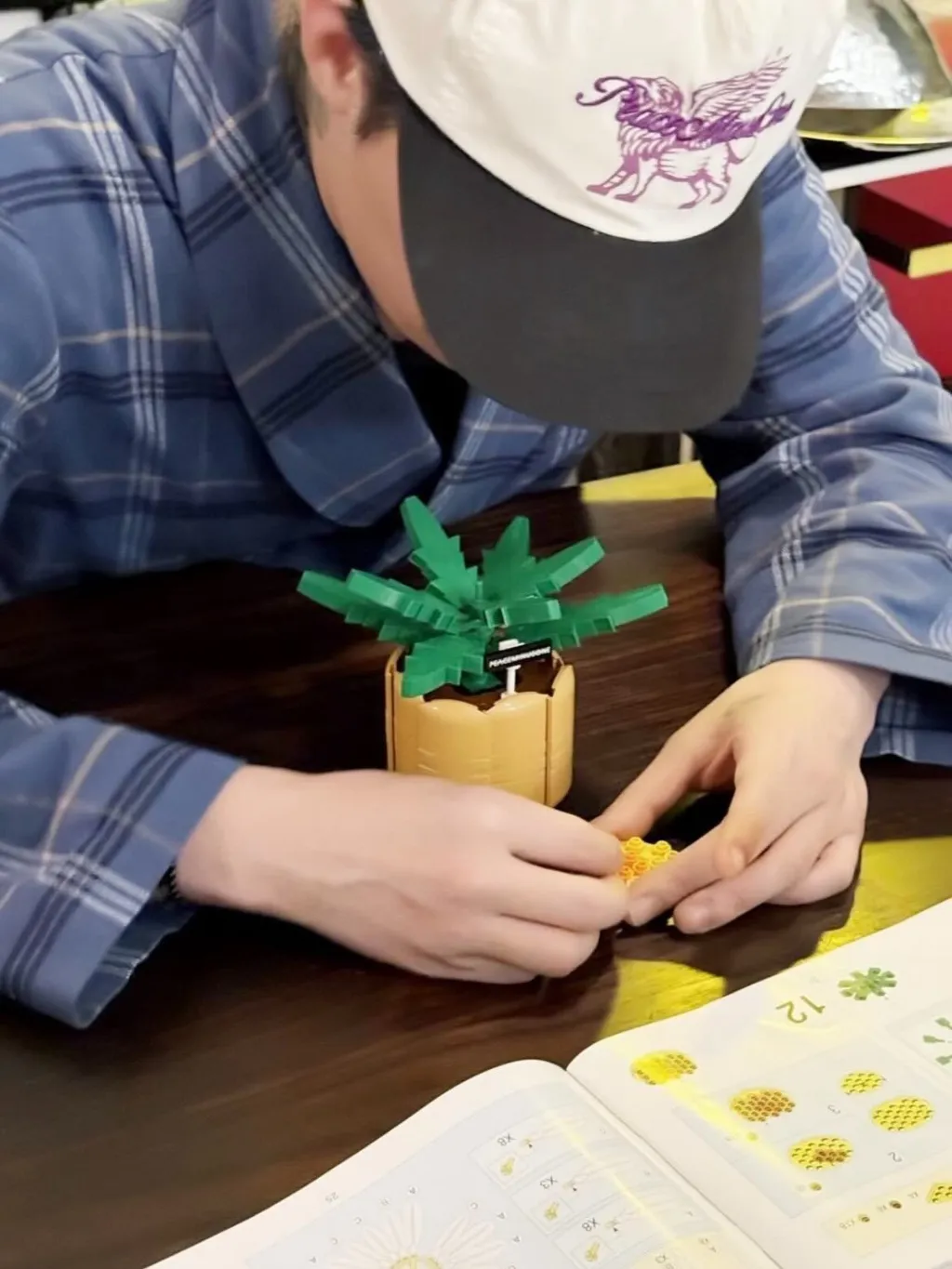 7-11 預購秒殺預備！GD x OXFORD「小雛菊聯名積木」限量 2,700 個「這天」開搶