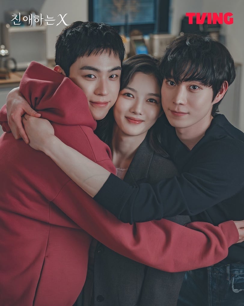 黃寅燁悽慘下線！金裕貞《親愛的 X 》火辣升級未來老公登場，四角關係再激話題！