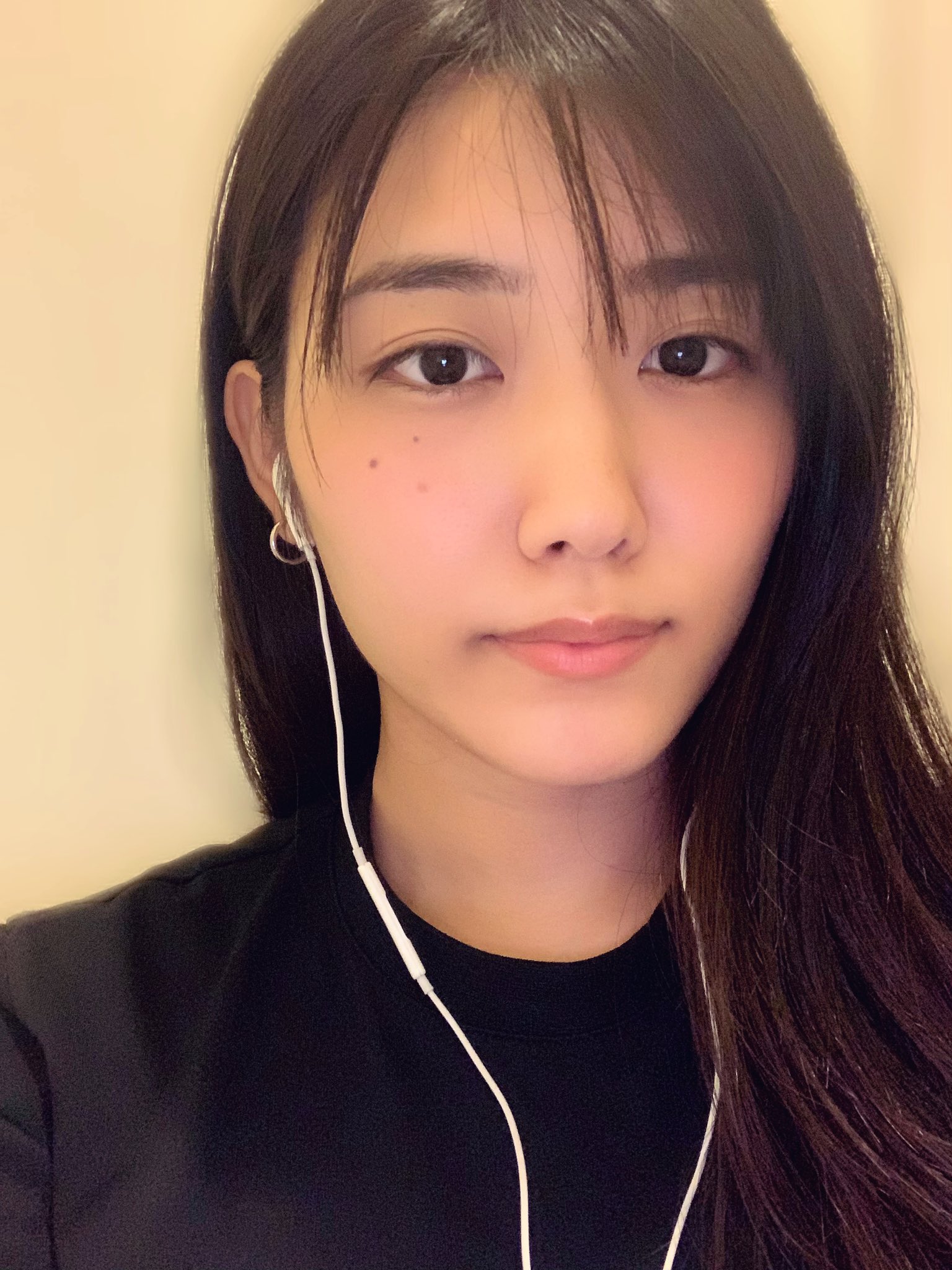 罕見公開「眼鏡中分」造型！神宮寺ナオ 自拍照掀網路熱議，僅數天就狂吸 