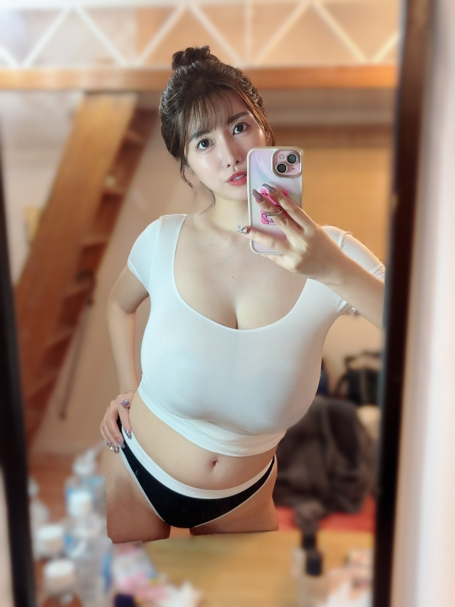 豈止於巨？！S1 主打 L 級新星「木村愛心」震撼各界，網驚嘆：「跟臉一樣大！」