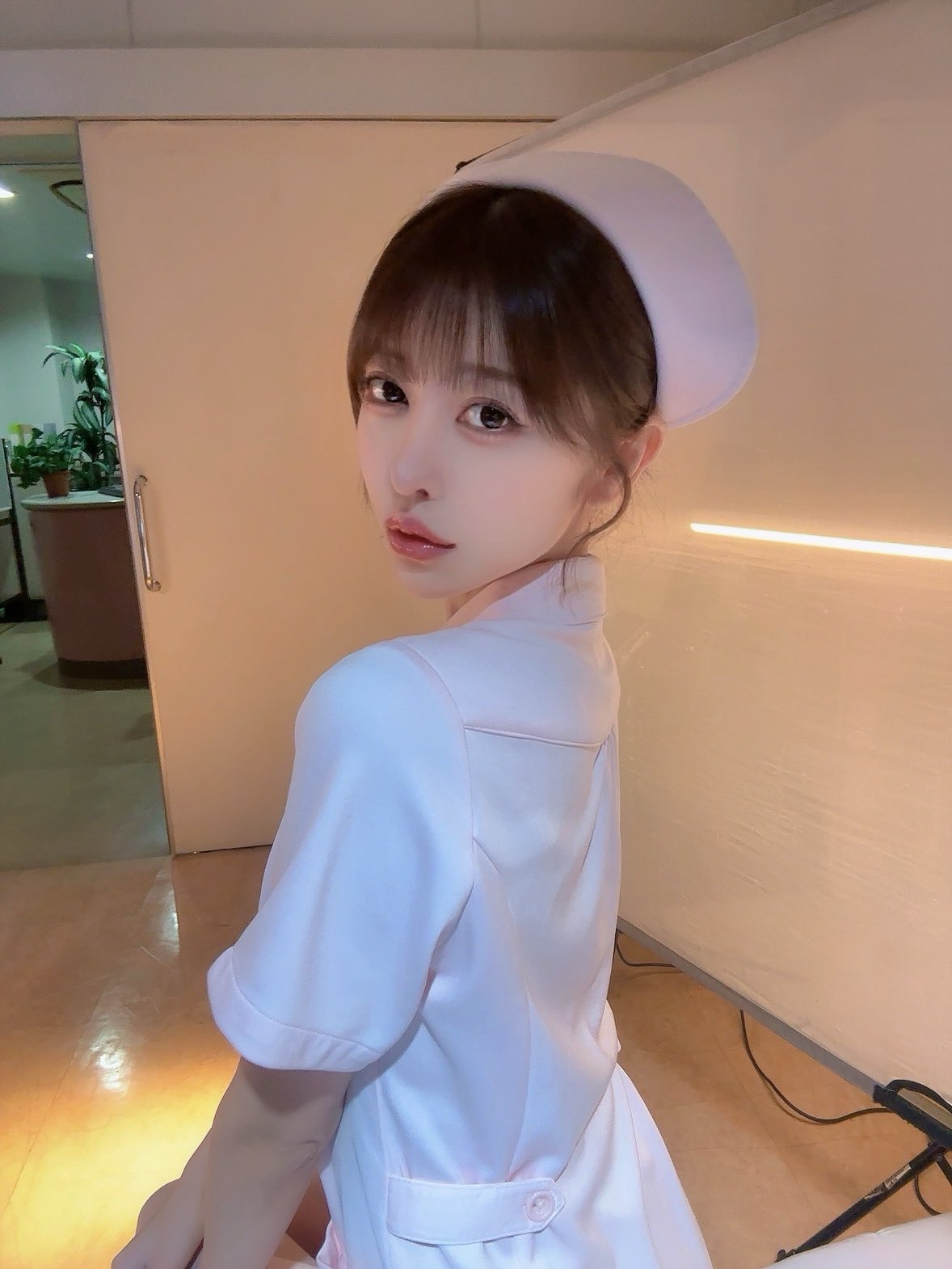 暗黑李雅英？！25 歲日本 AV 女優「森日向子」甜美笑眼撞臉「全民表妹」！