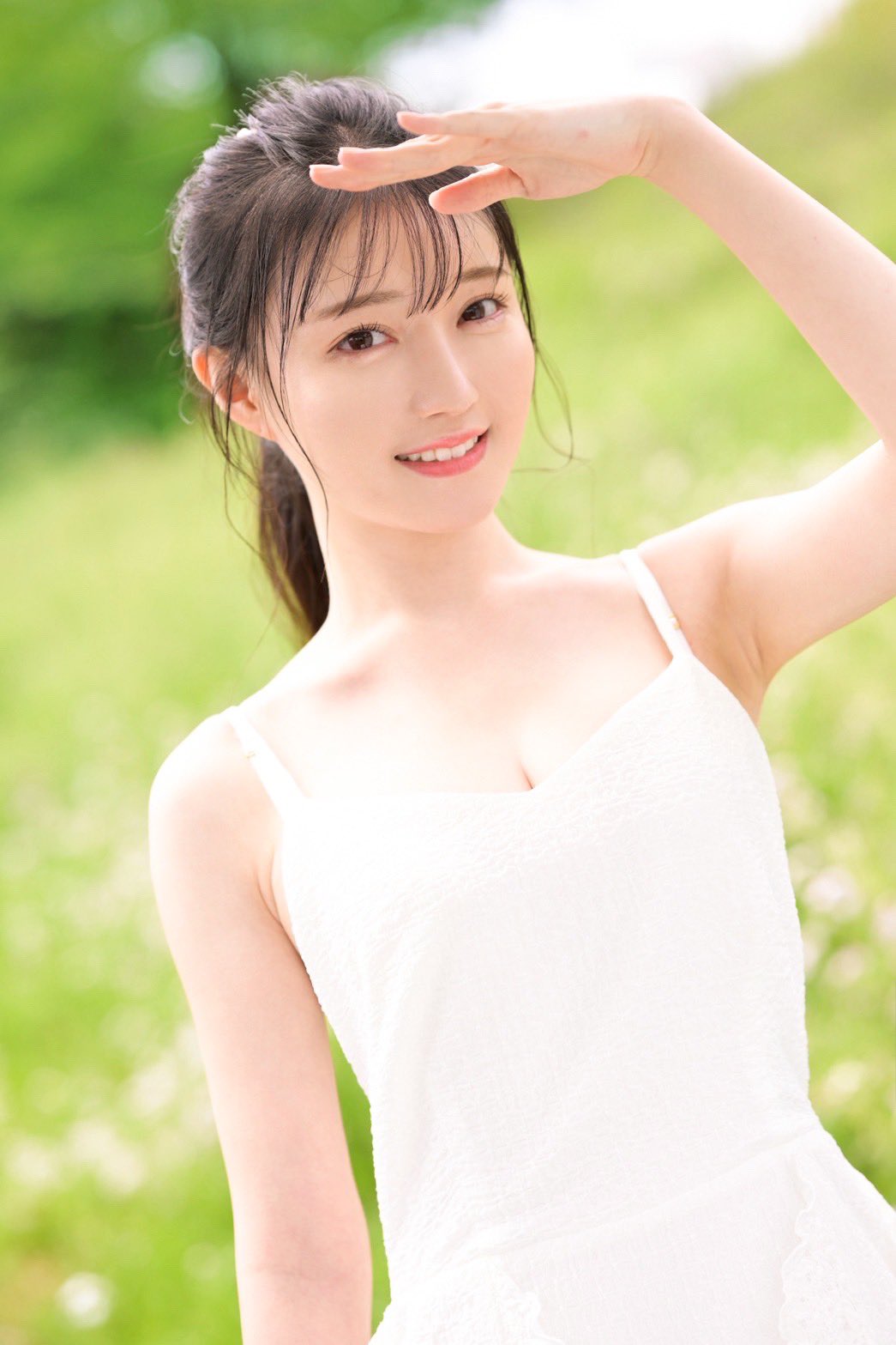 蚊香社「壓軸新人」重磅現身！超新星 三佳詩 不僅官宣加盟 PRESTIGE，個人 X 更迅速突破 