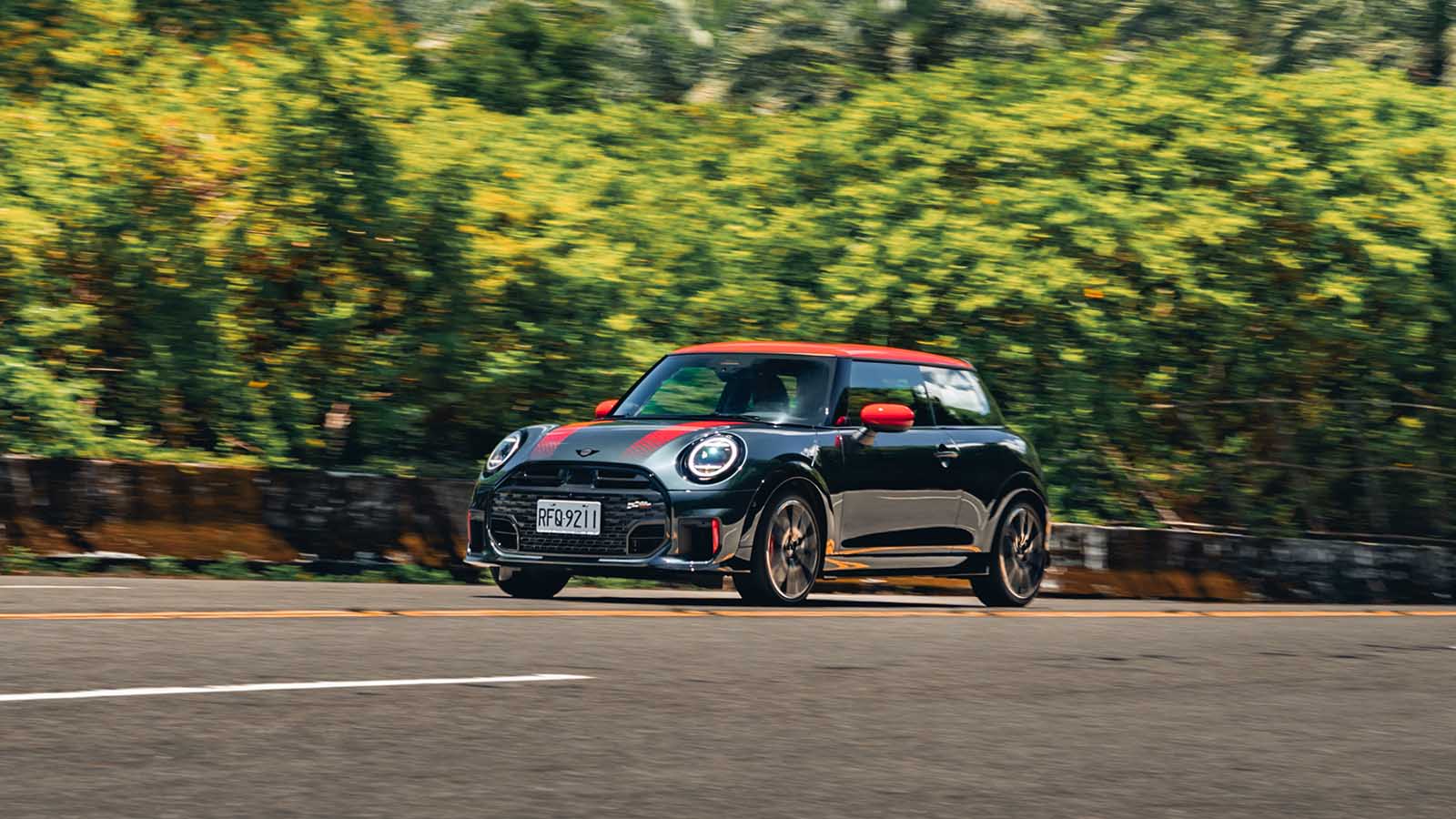 車 COOL｜試駕 Mini John Cooper Works，樂趣自我定義！