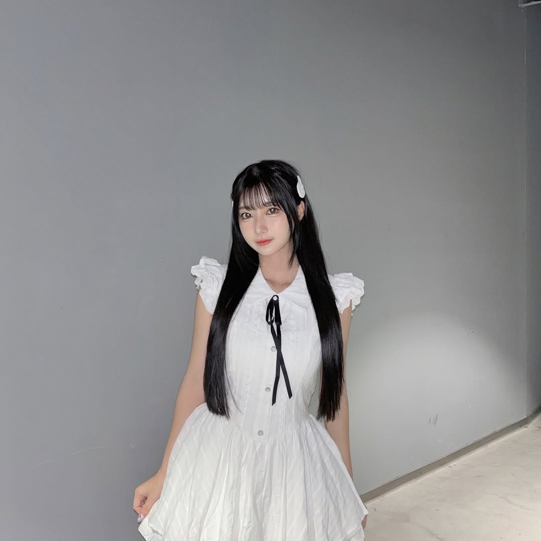 「啦啦隊女神」一粒應援途中疑不適！突摀嘴衝去場外，本尊親自回應：不是孕吐