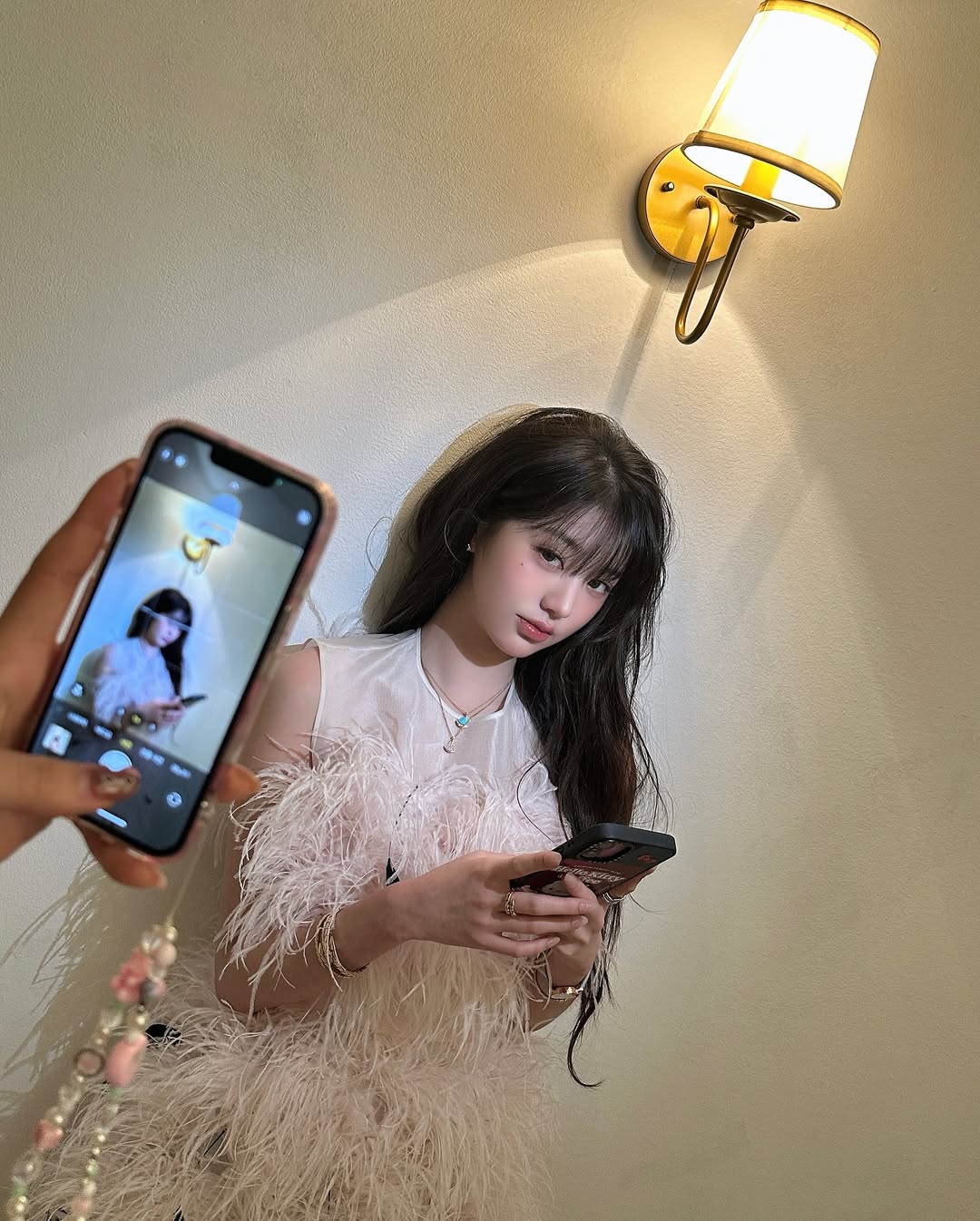 IVE 張員瑛 21 歲買房了！全款購入 137 億韓元漢南洞別墅！