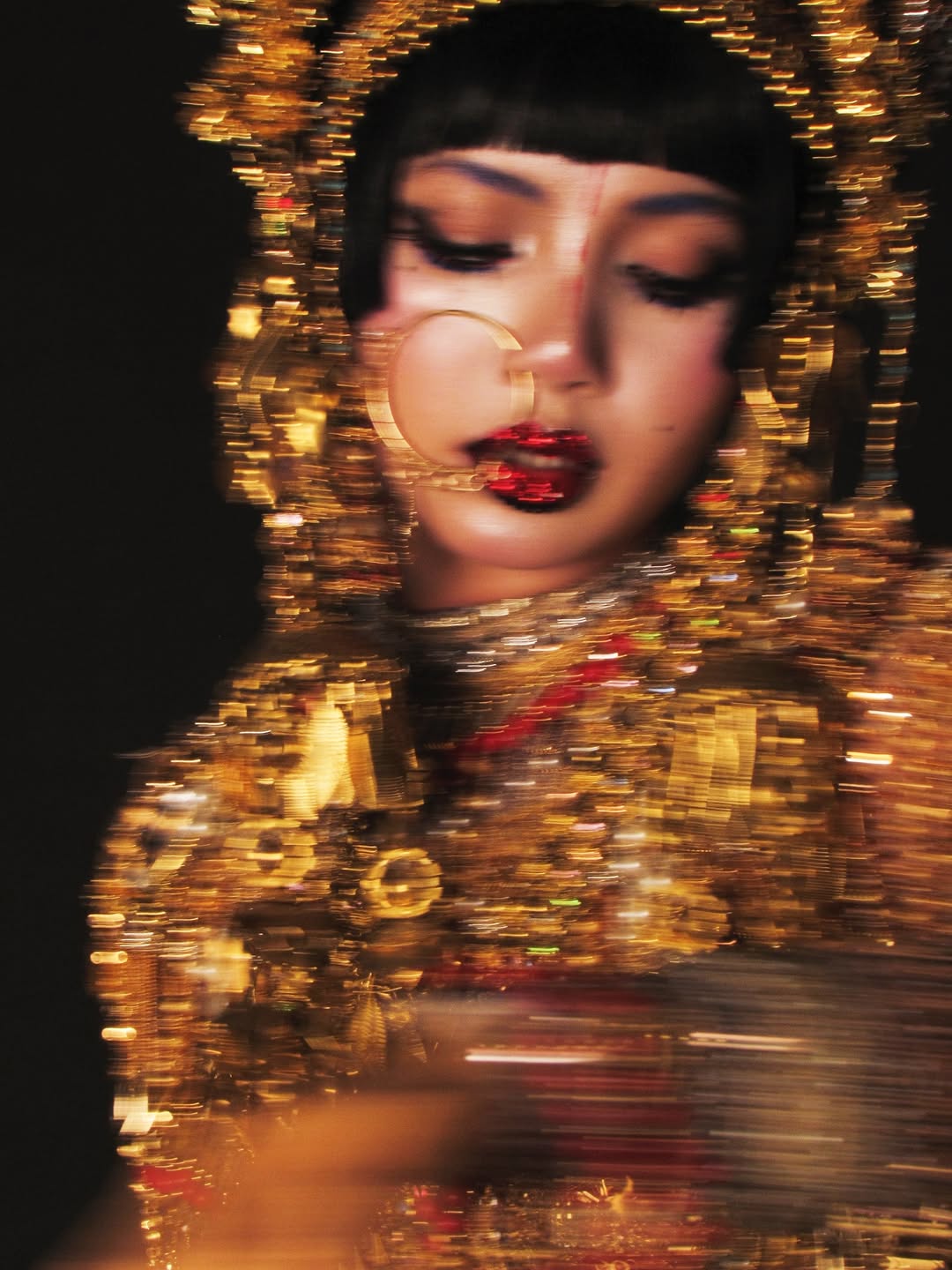 LISA 萬聖節扮裝神還原《愛x死x機器人》吉巴羅！網：真的超強！