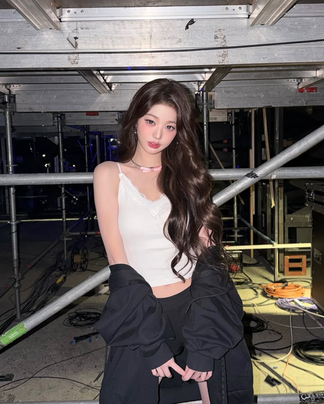 IVE 張員瑛 21 歲買房了！全款購入 137 億韓元漢南洞別墅！