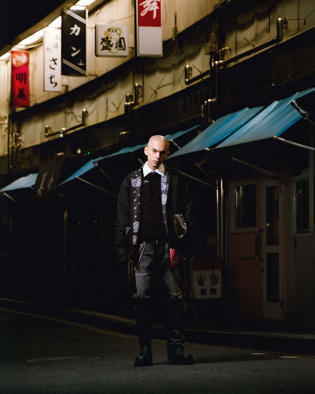 CLOT x NEIGHBORHOOD 全新聯名登場，竟帶回冠希最愛的 04 FTW 牛王！