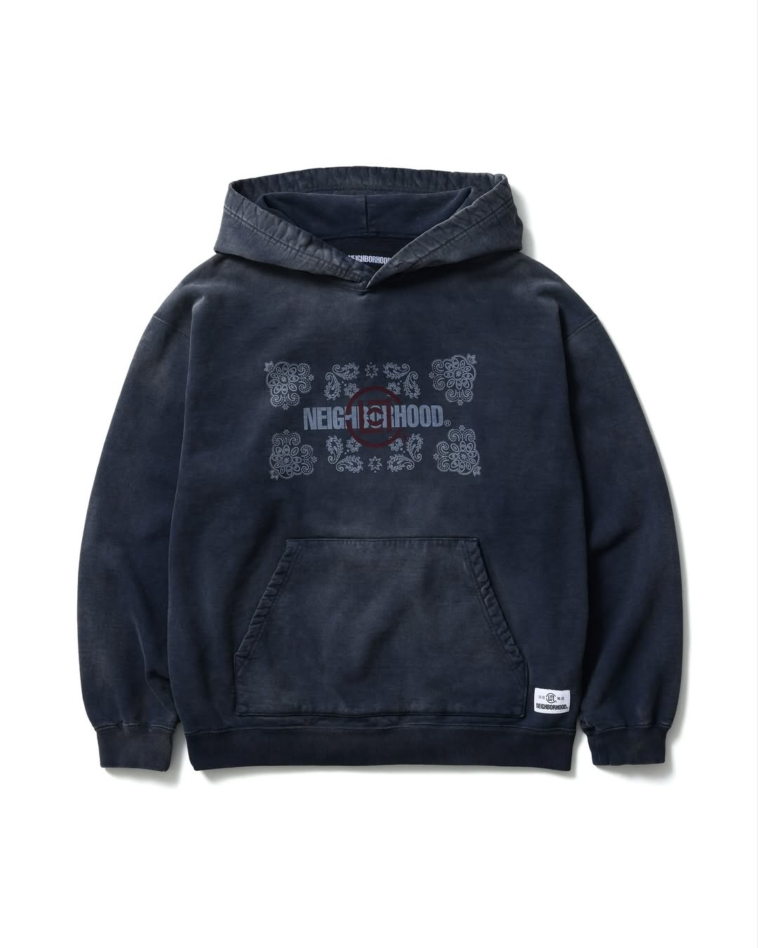 CLOT x NEIGHBORHOOD 全新聯名登場，竟帶回冠希最愛的 04 FTW 牛王！