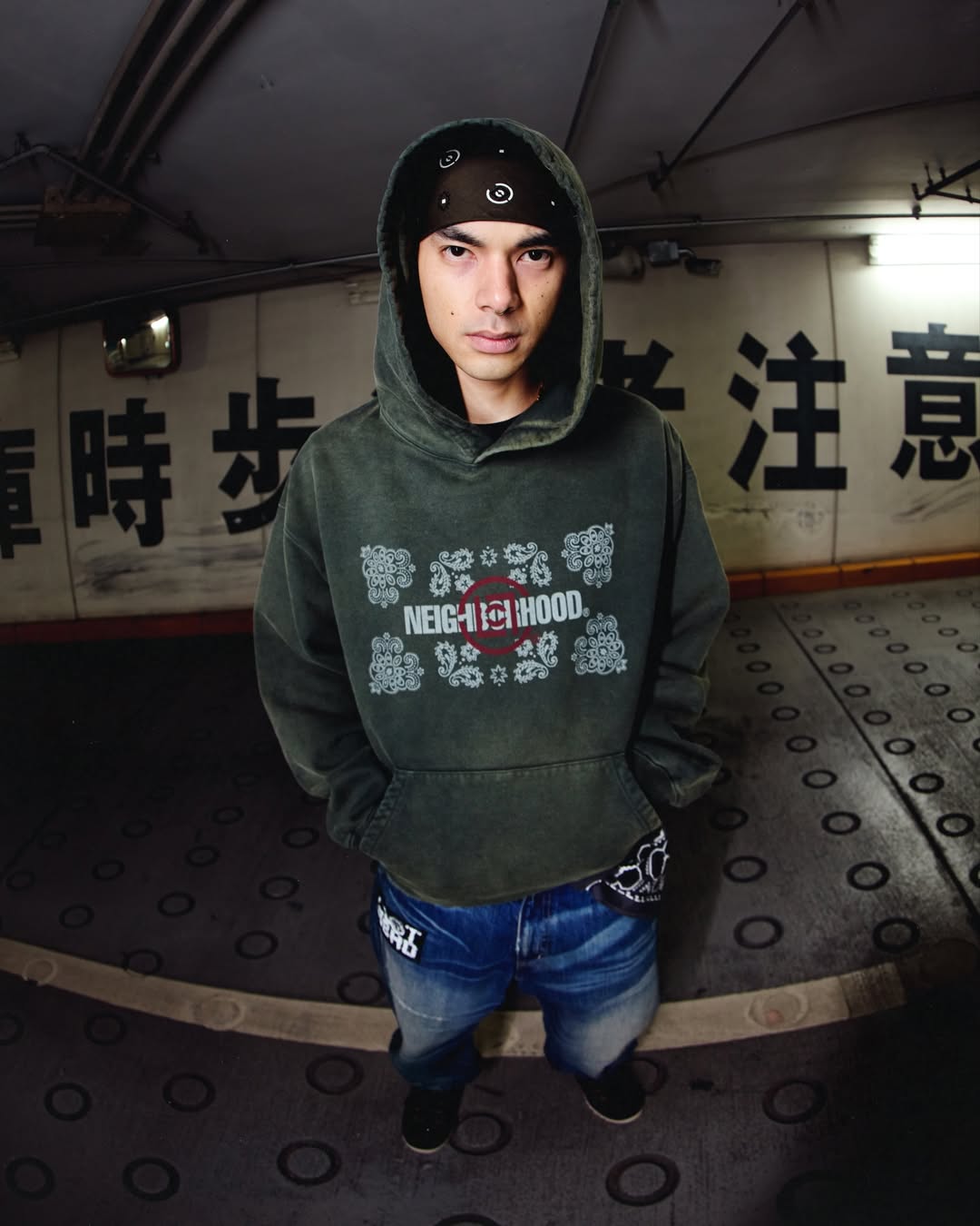 CLOT x NEIGHBORHOOD 全新聯名登場，竟帶回冠希最愛的 04 FTW 牛王！