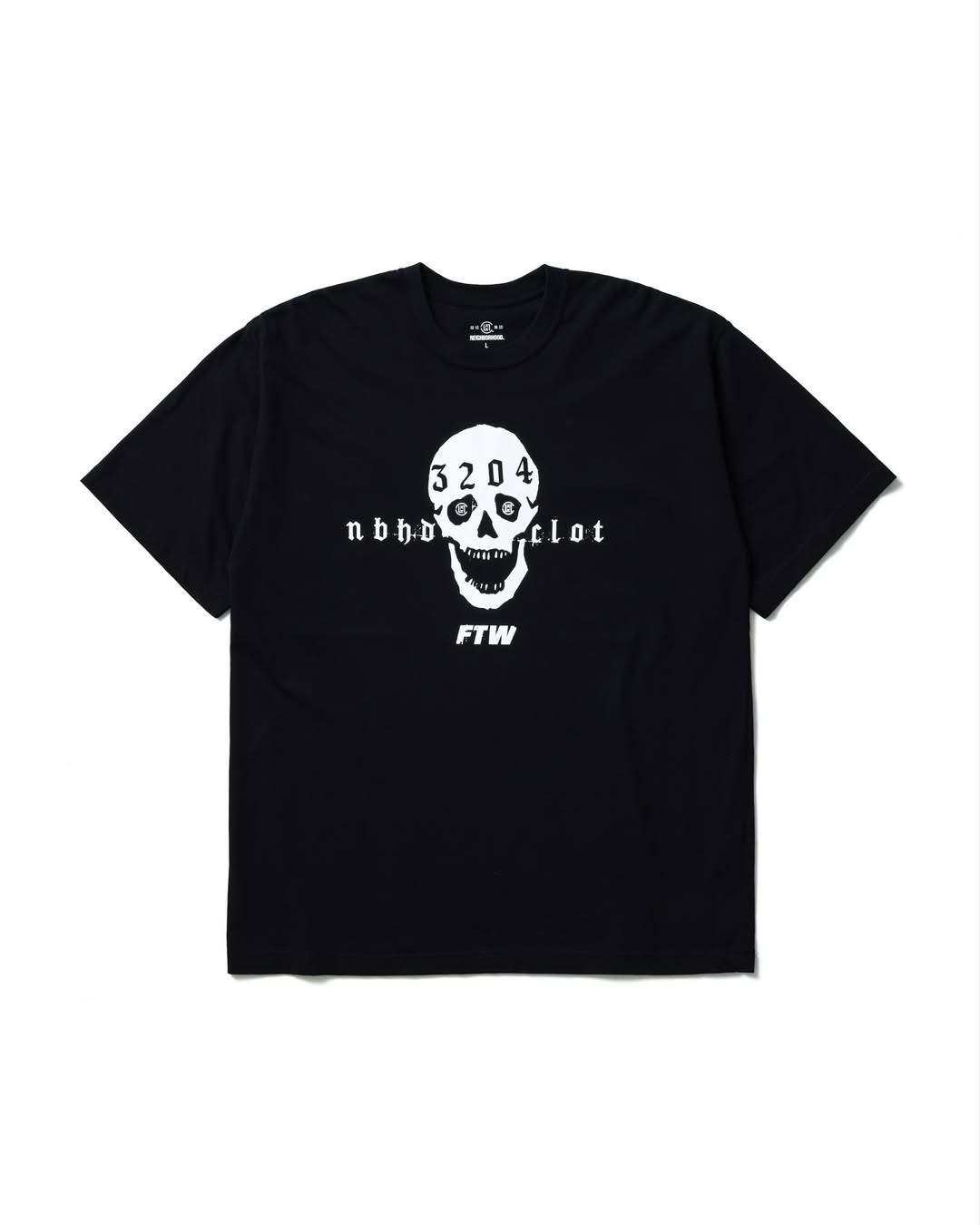 CLOT x NEIGHBORHOOD 全新聯名登場，竟帶回冠希最愛的 04 FTW 牛王！