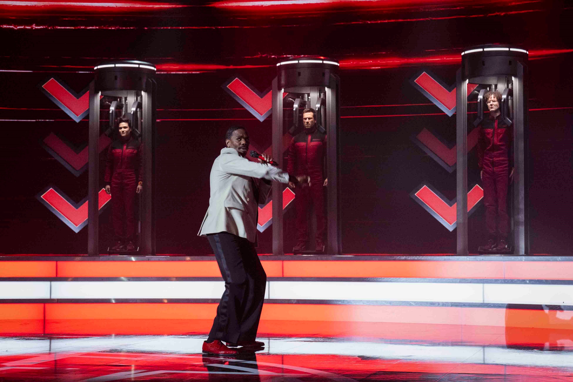 此次新版拍攝的更忠於原作