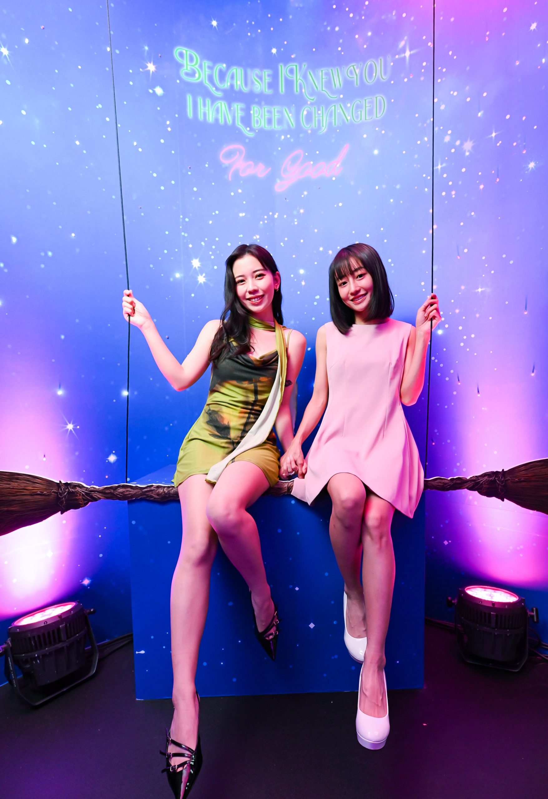 【魔法壞女巫：第二部】期間限定「電影主題裝置區」邀閨蜜踏上黃磚道拍美照