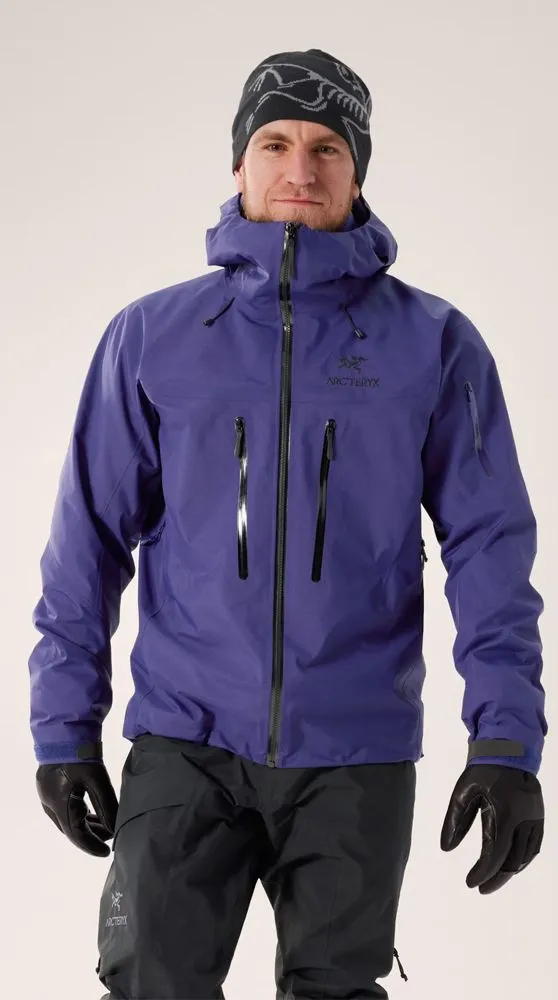 ARC’TERYX – Alpha SV Jacket　售價：NT$32,800