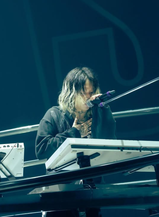 YOASOBI要來了！史上最狂亞洲10城巨蛋巡演正式啟動「台北也入列」，準備搶票搶破頭！