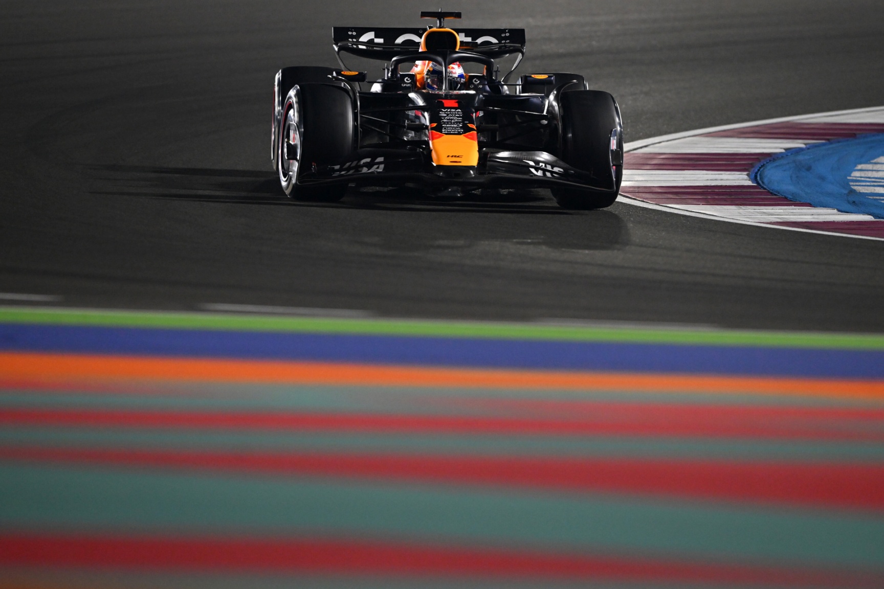 Max Verstappen 奪下關鍵第七座分站冠軍！縮小積分差至 12 分，殊死戰就在本週