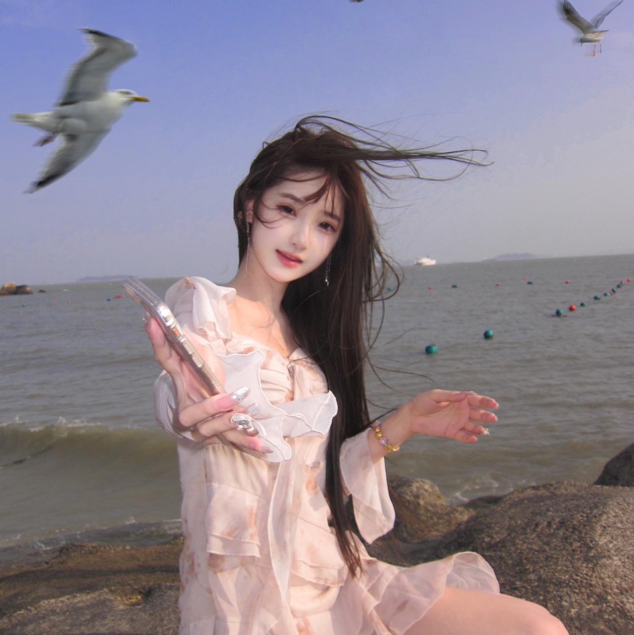 陸短劇人氣女星張乙萌