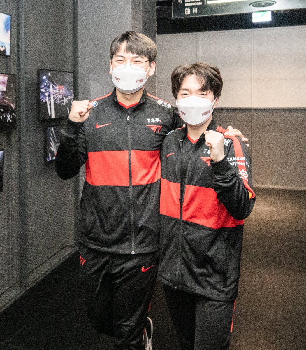 Gumayusi 與 Keria。