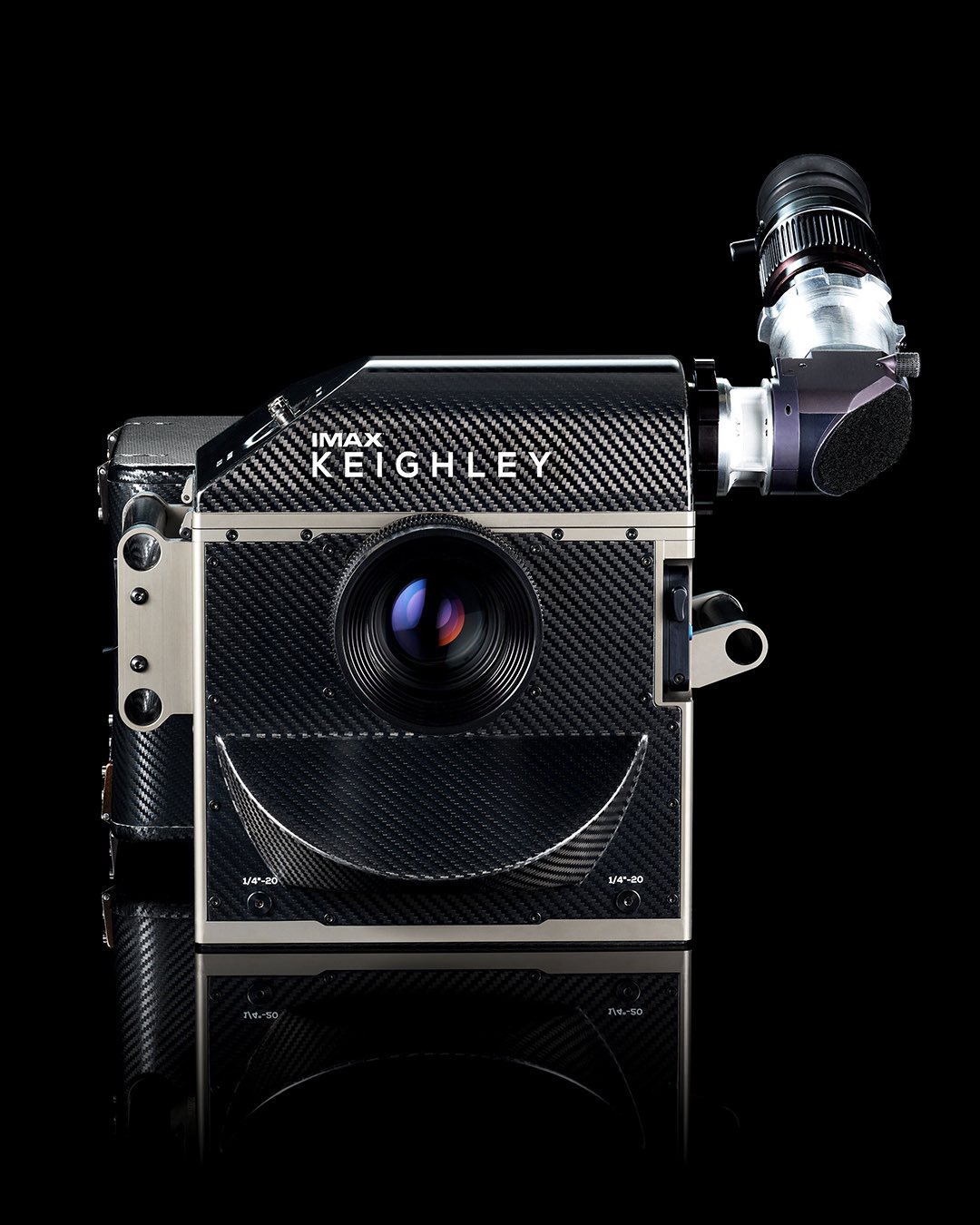 諾蘭使用全新的 IMAX 攝影機拍攝本片。