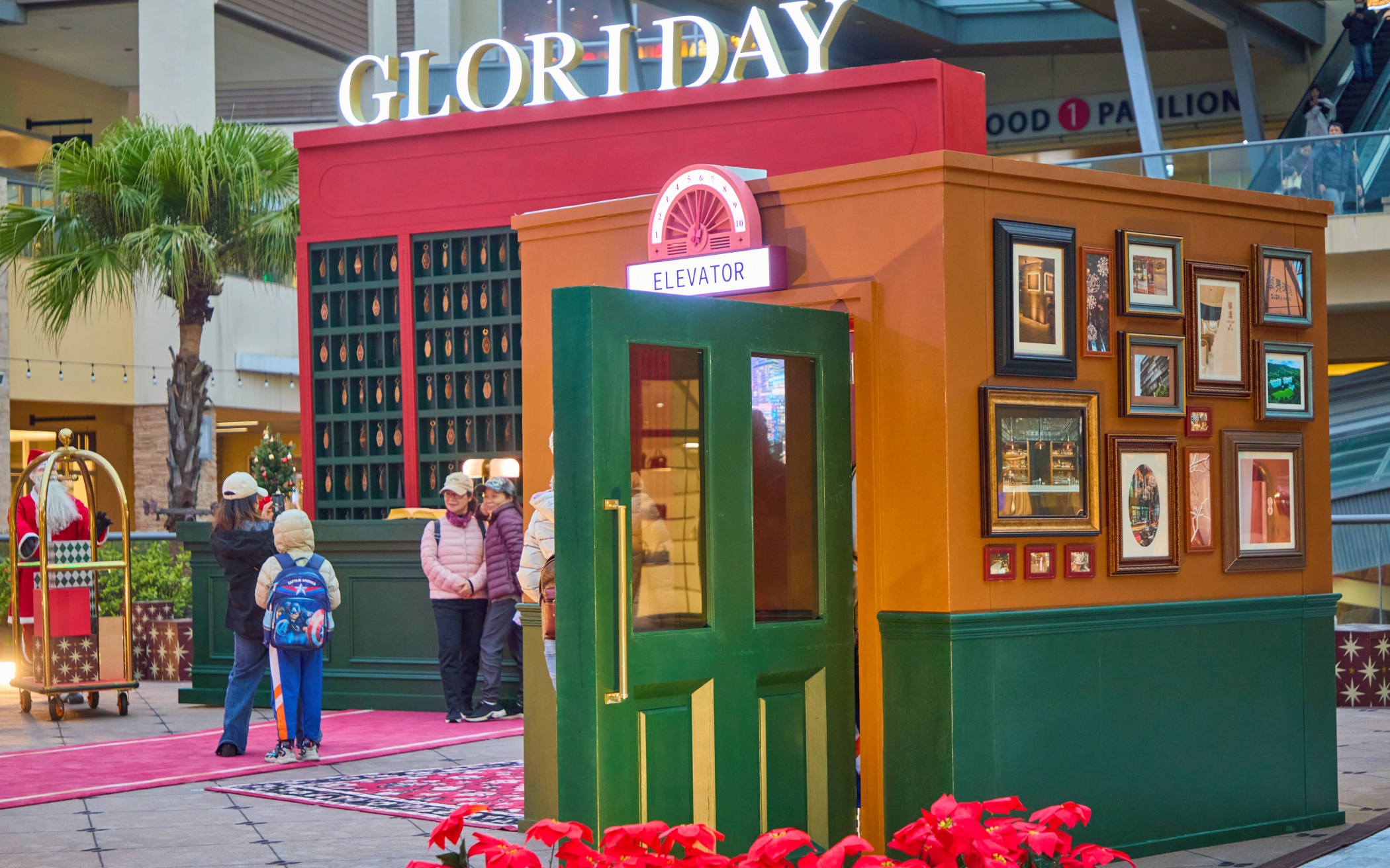 今年的聖誕大片就決定是你了！華泰十週年最強聖誕打卡景點，年度最強聖誕大檔不來會後悔！