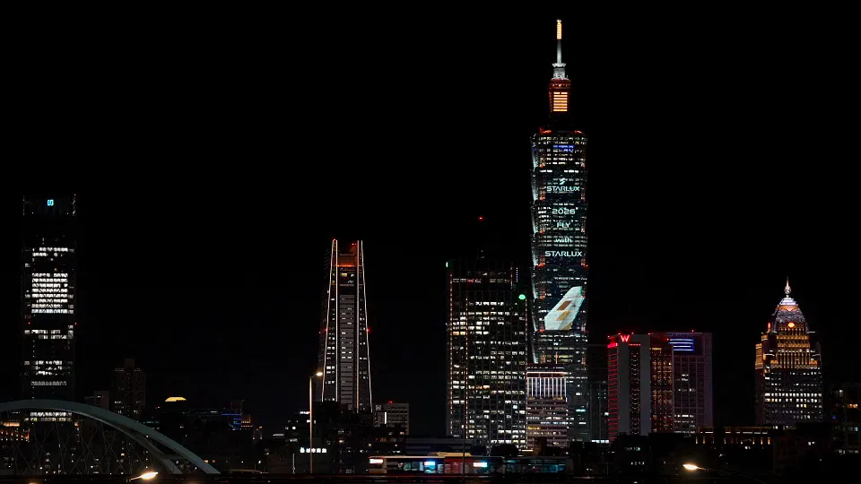 星宇航空 x 台北 101 跨年光雕秀，加碼「歐洲首航機票」大方送！