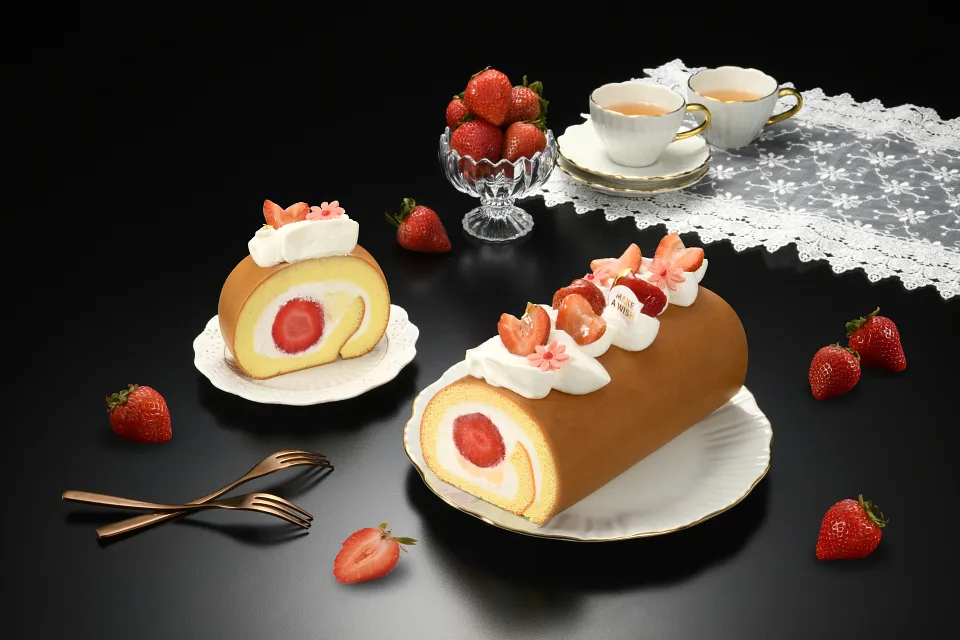 亞尼克戀莓物語生乳捲,售價719元。