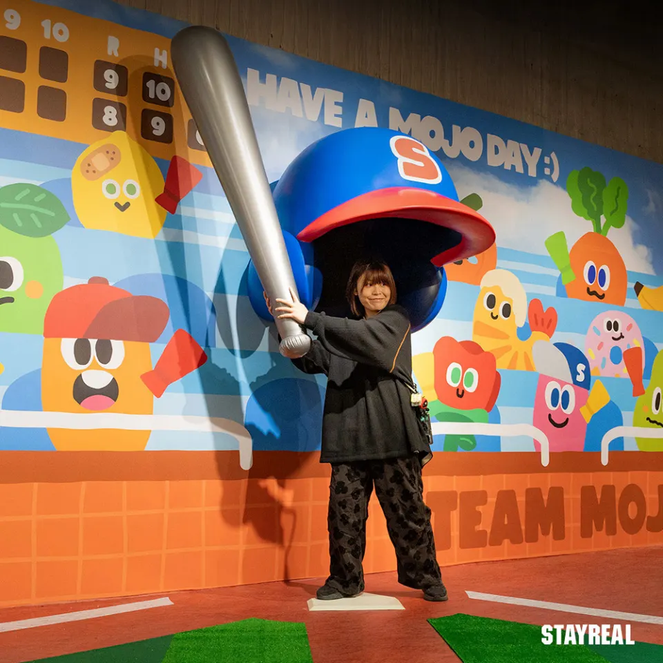 STAYREAL PARK室內展區：沉浸式互動主題展覽 ：熱血棒球區，體驗投打樂趣，揮出最強POWER