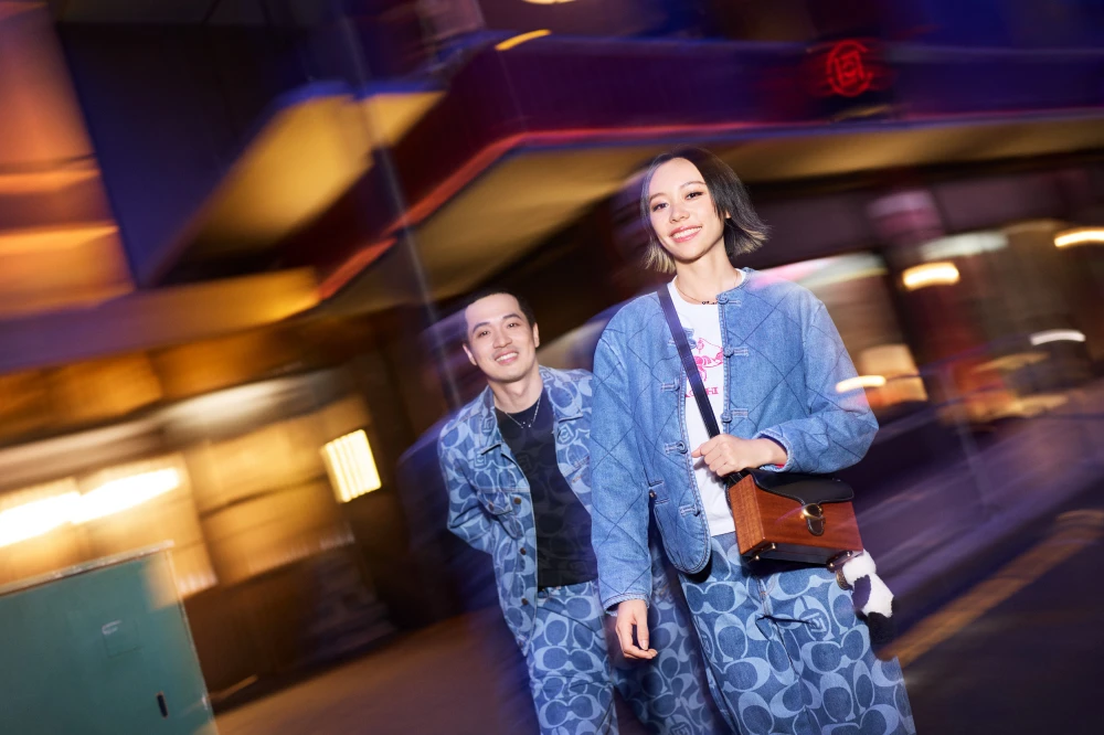 Coach x CLOT 合作系列正式登場，意想不到的雙 C 組合！