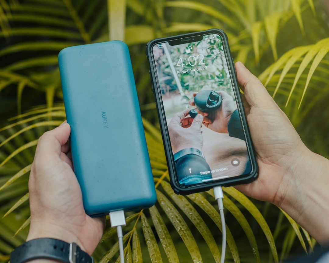 行動電源使用習慣一次搞懂,避免自燃上身。