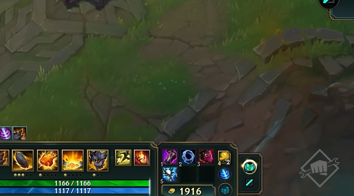 中路完成任務會獲得免費 3 級靴升級，獲得強化版 4 秒回城技能