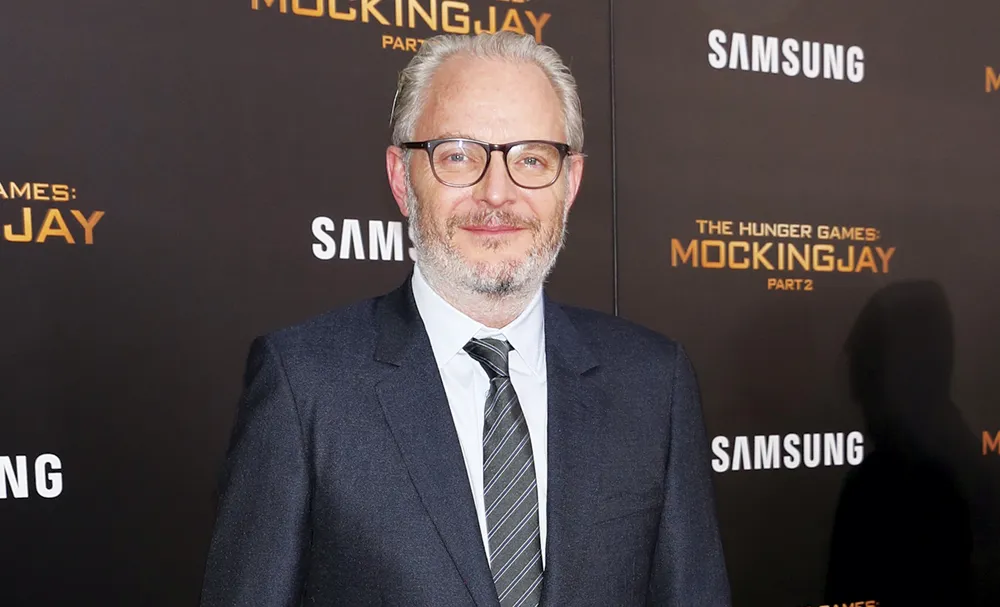 法蘭西斯·勞倫斯將繼續執導第六部作品