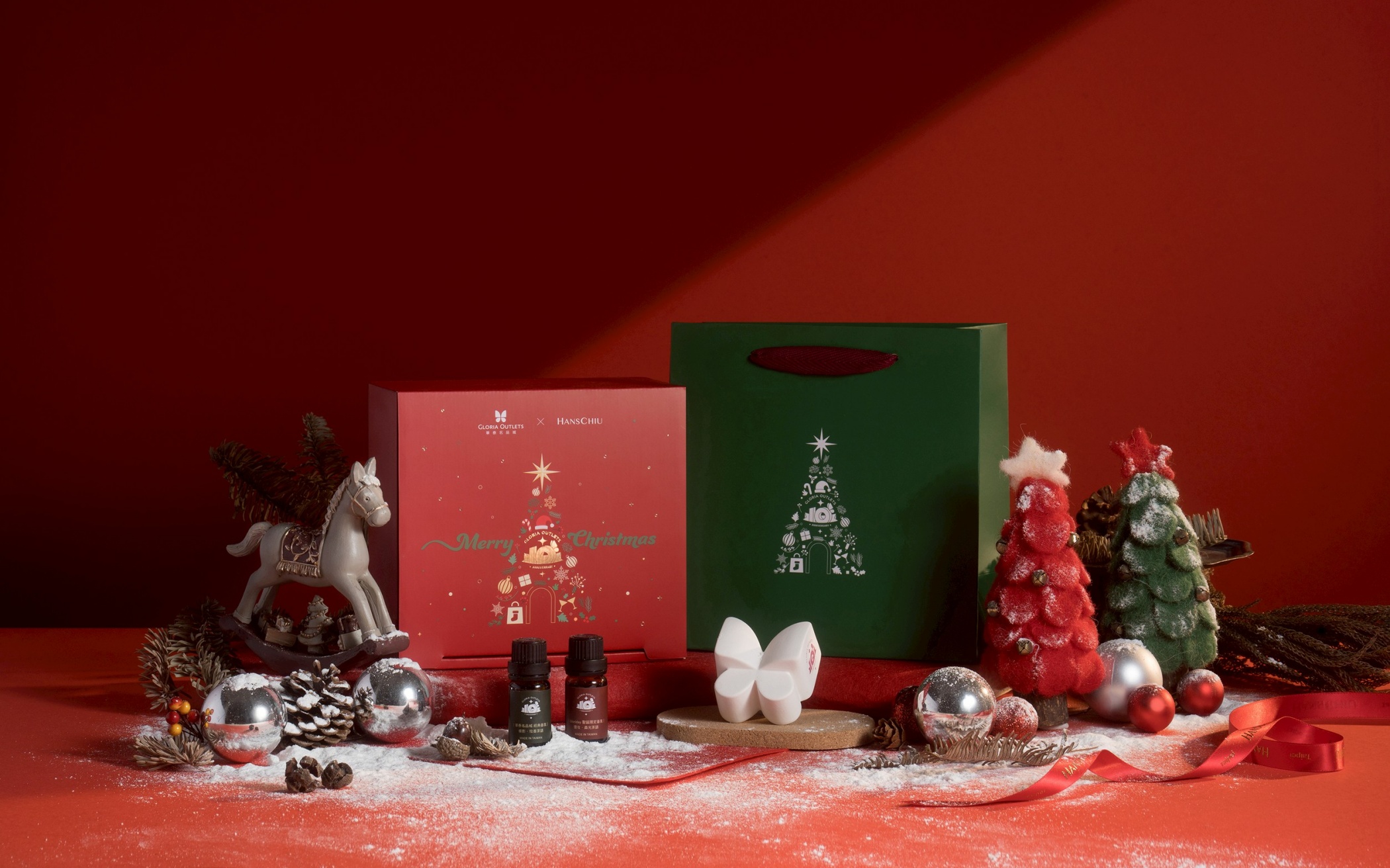 今年的聖誕大片就決定是你了！華泰十週年最強聖誕打卡景點，年度最強聖誕大檔不來會後悔！