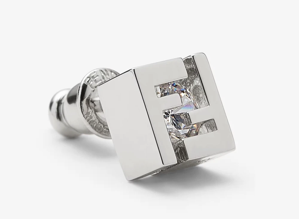 Fendi — FF 方型耳環|NT$9,000