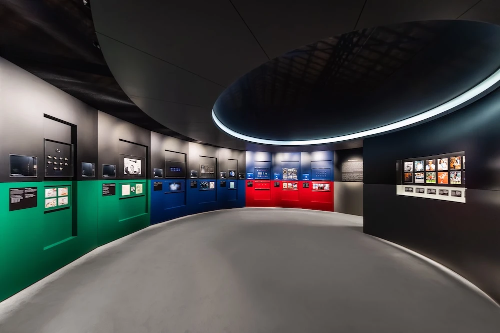 勞力士 GMT-MASTER「穿越時區」展覽正式開催，展出經典輝煌與傳奇！