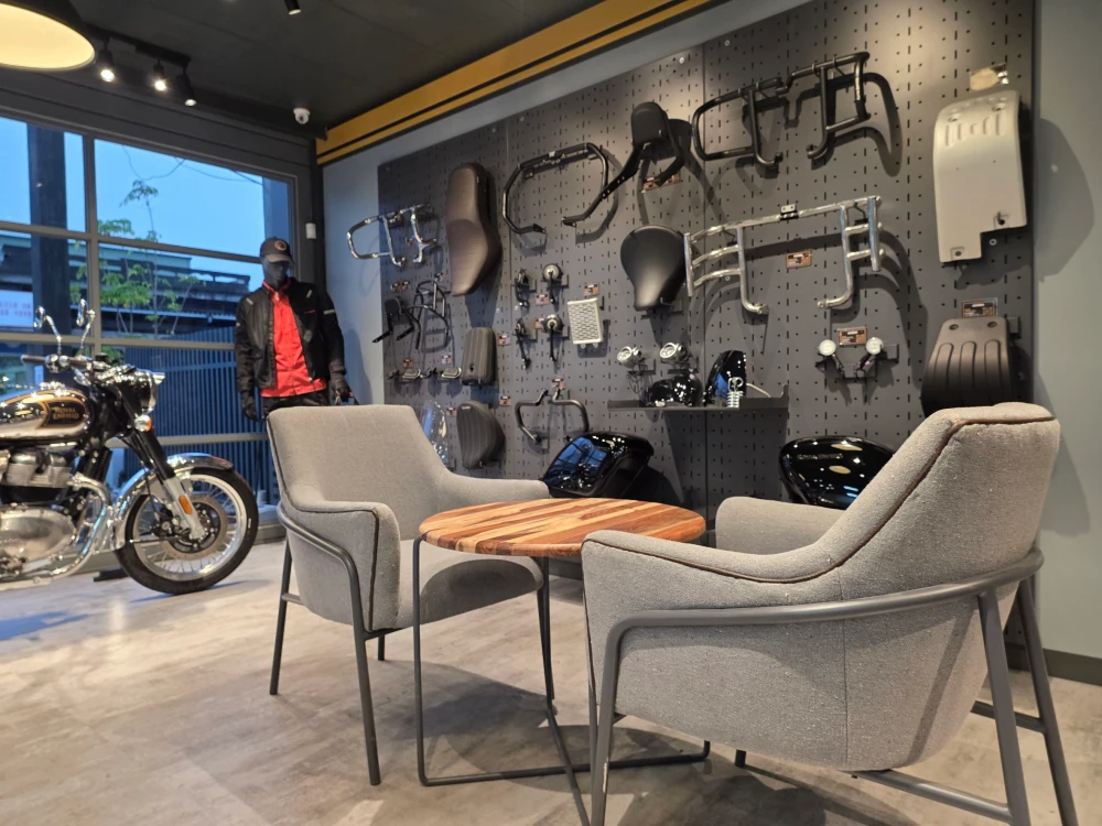 Royal Enfield新竹旗艦店