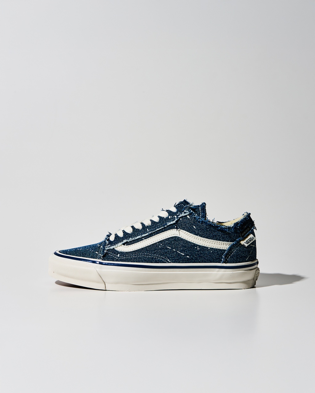 2025 12 月販售球鞋 Vans × INVINCIBLE®《Off The Rhyme》聯名系列