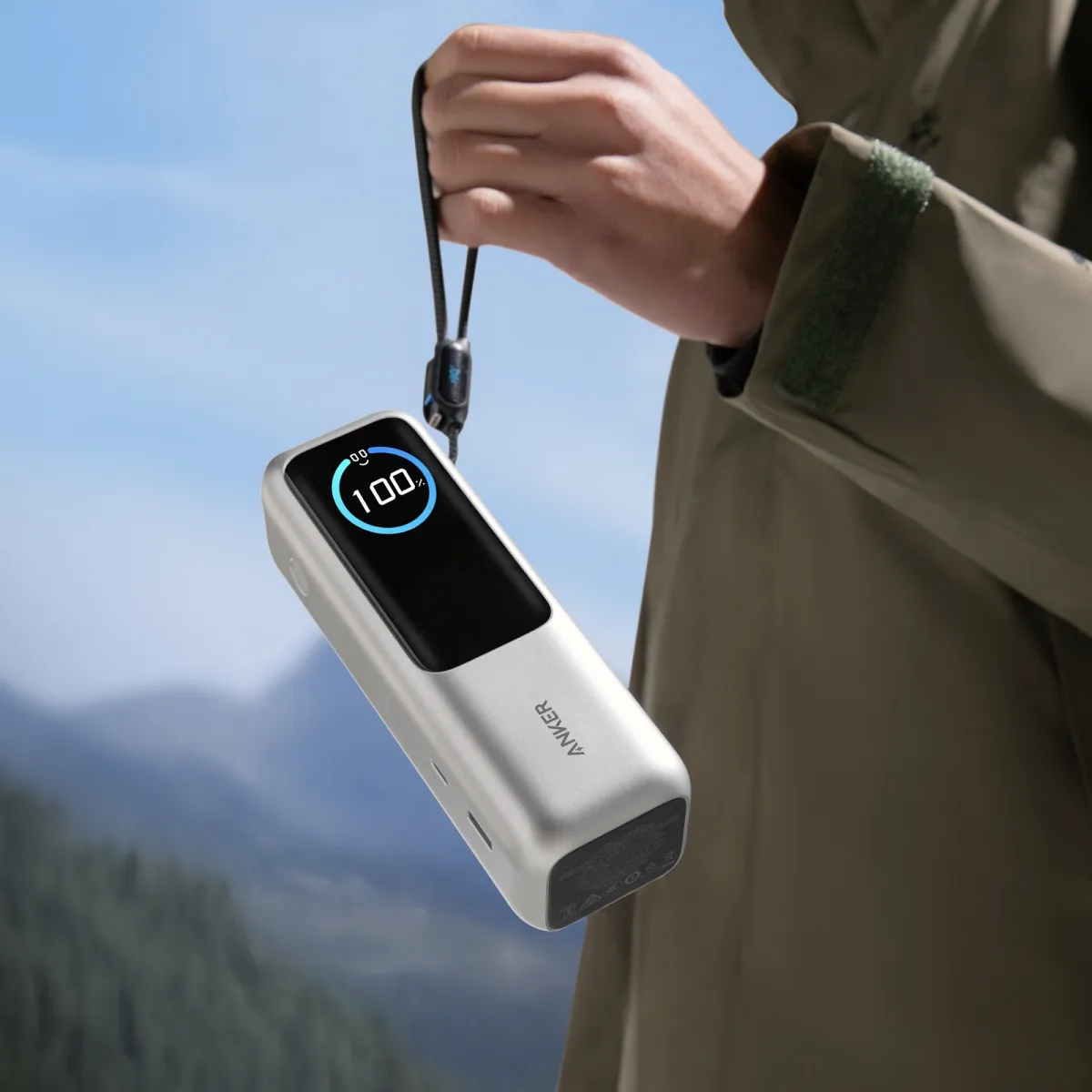 ANKER A1695 自帶伸縮線行動電源新色 銀色