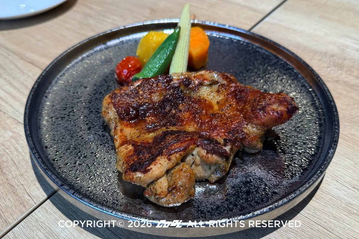 脆皮牧場雞腿排，398元