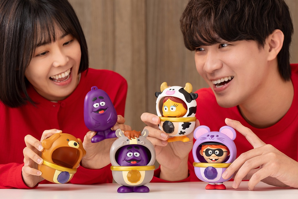 麥當勞「好朋友新春變裝秀」12生肖公仔