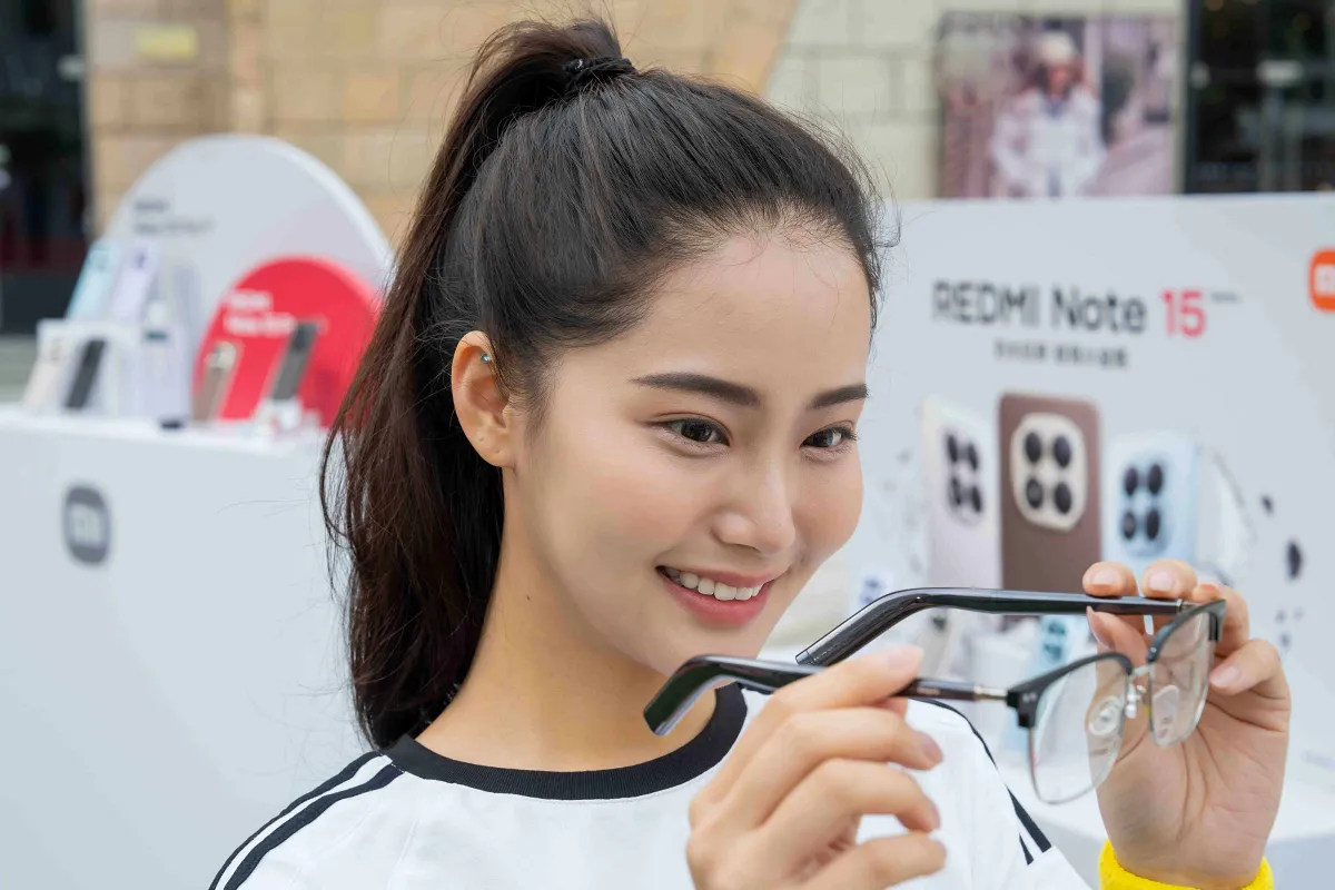 輕巧耐用又充滿智慧的米家智慧音頻眼鏡，以 27.6g 的整機超輕巧重量，搭配 5mm 的纖細鏡腳