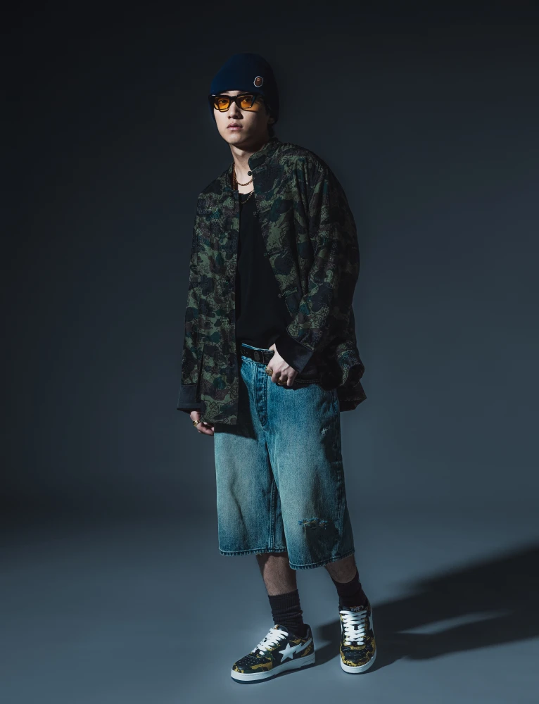 BAPE® × CLOT 全新膠囊系列正式發布，經典 Camo 配上絲綢唐裝必須收！